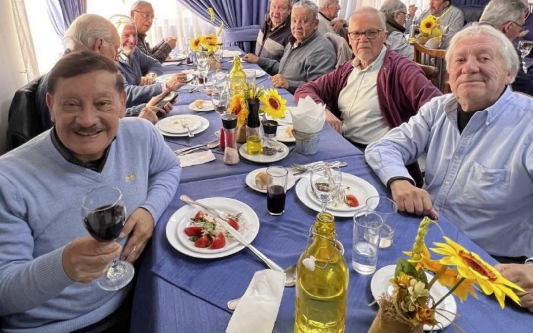 ALMUERZO TRADICIONAL DE ÁGUILAS BLANCAS “PASAMOS AGOSTO” (04 SEPTIEMBRE)